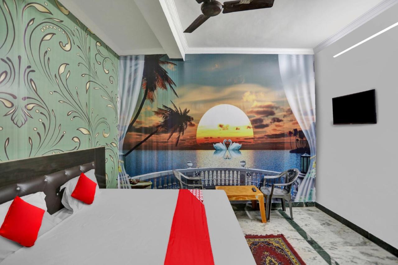 Super Oyo O Red Apple Hotel New Delhi